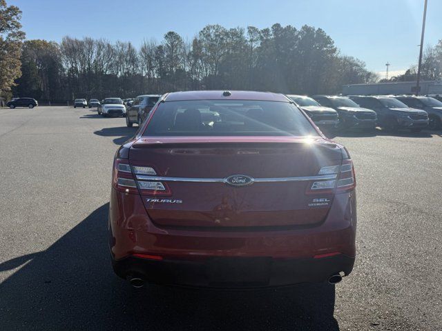 2016 Ford Taurus SEL