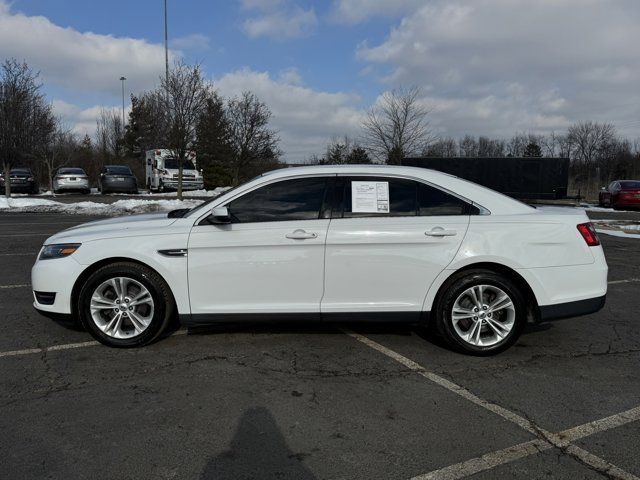 2016 Ford Taurus SEL