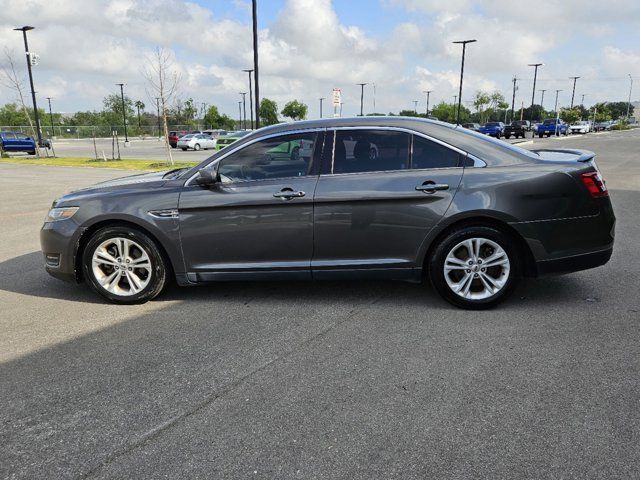 2016 Ford Taurus SEL