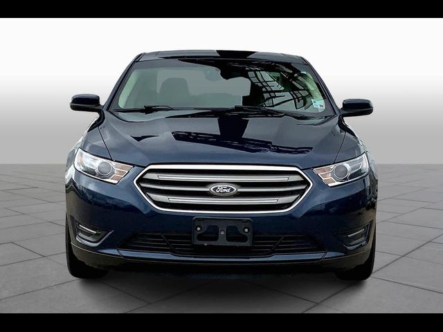 2016 Ford Taurus SEL