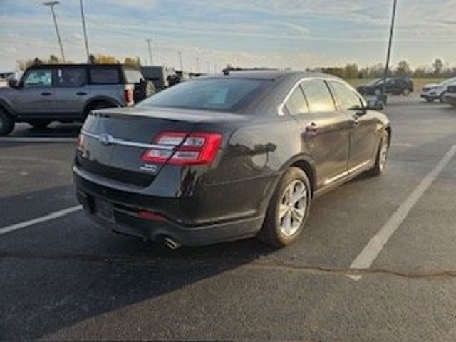 2016 Ford Taurus SEL