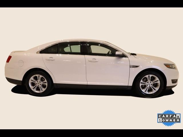 2016 Ford Taurus SEL