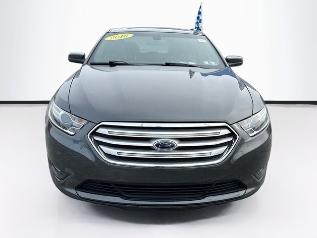 2016 Ford Taurus SEL