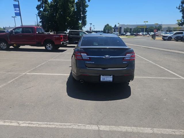 2016 Ford Taurus SEL