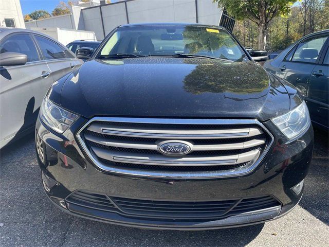 2016 Ford Taurus SEL