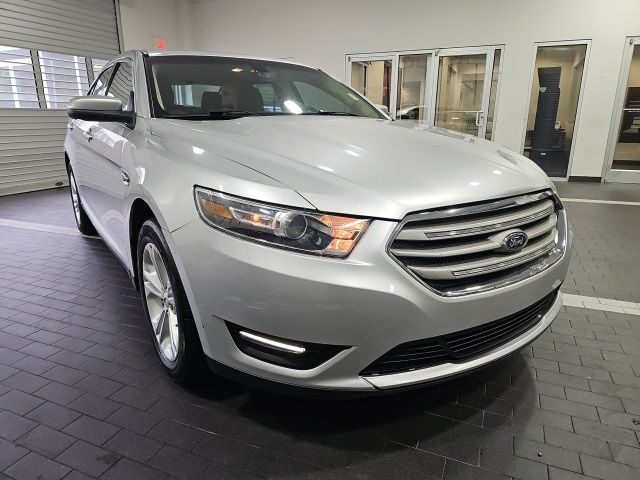 2016 Ford Taurus SEL