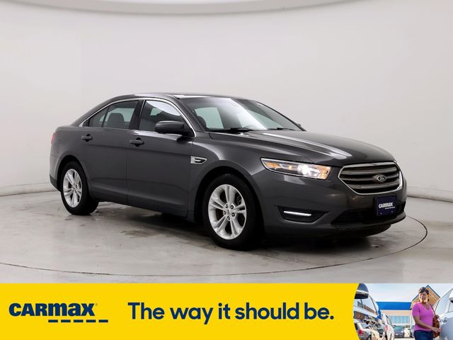 2016 Ford Taurus SEL