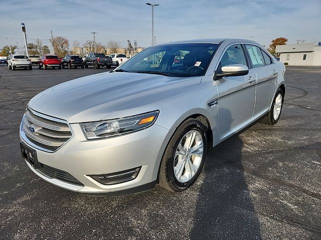 2016 Ford Taurus SEL