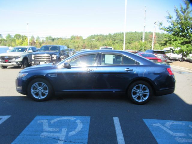 2016 Ford Taurus SEL