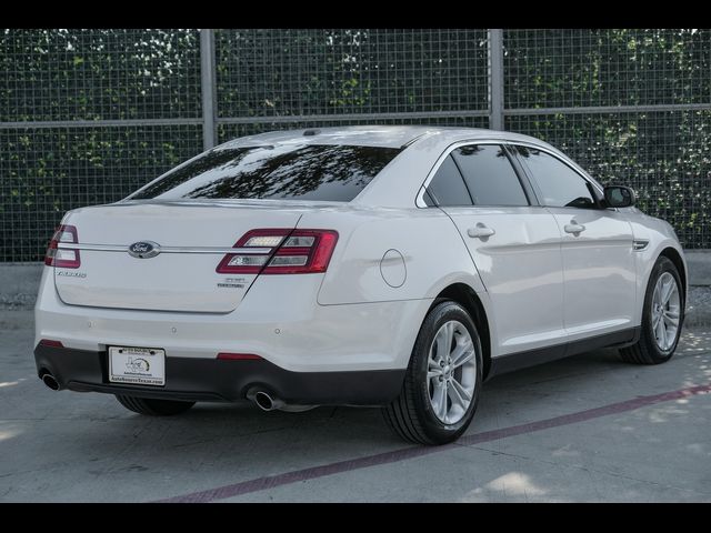 2016 Ford Taurus SEL