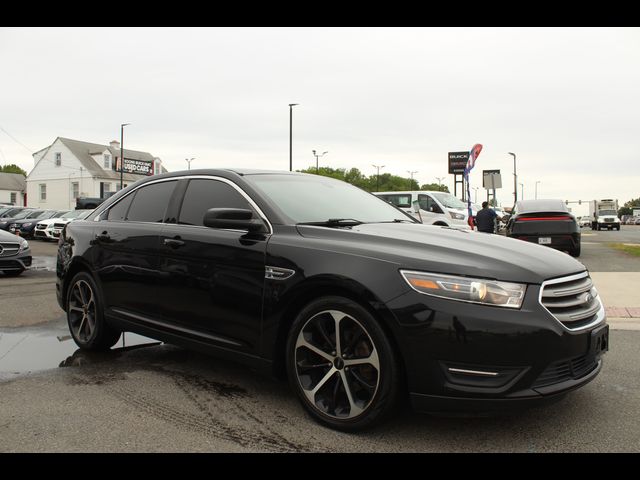 2016 Ford Taurus SEL