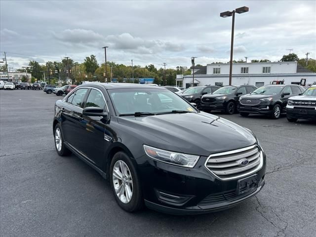 2016 Ford Taurus SEL