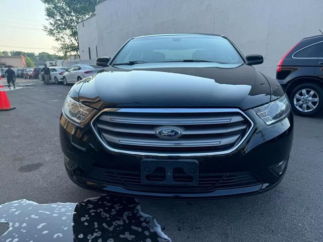 2016 Ford Taurus SEL