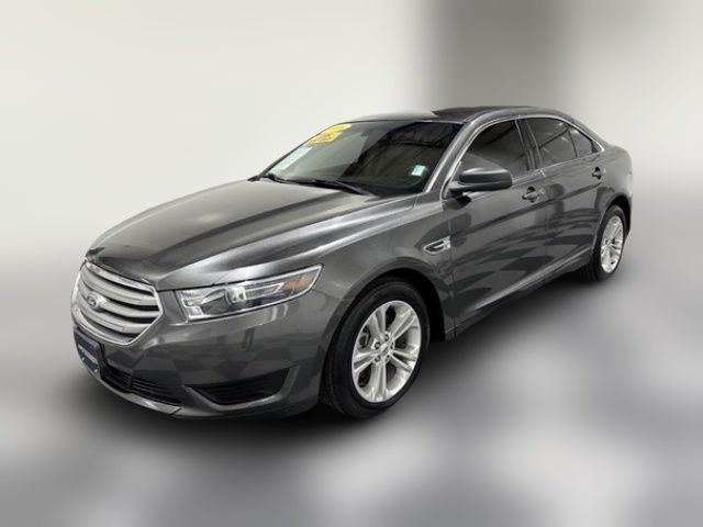 2016 Ford Taurus SE