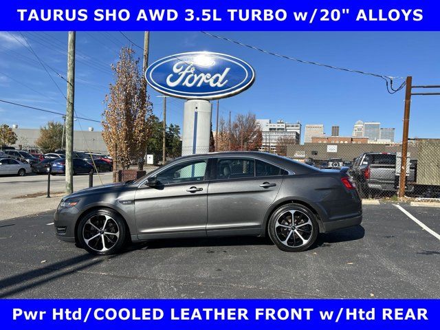 2016 Ford Taurus SHO