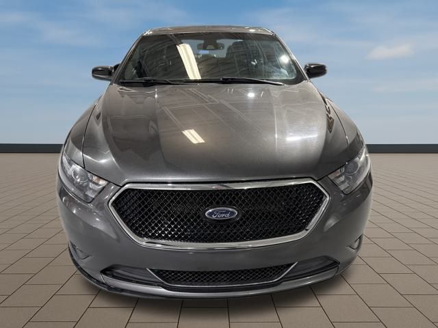2016 Ford Taurus SHO