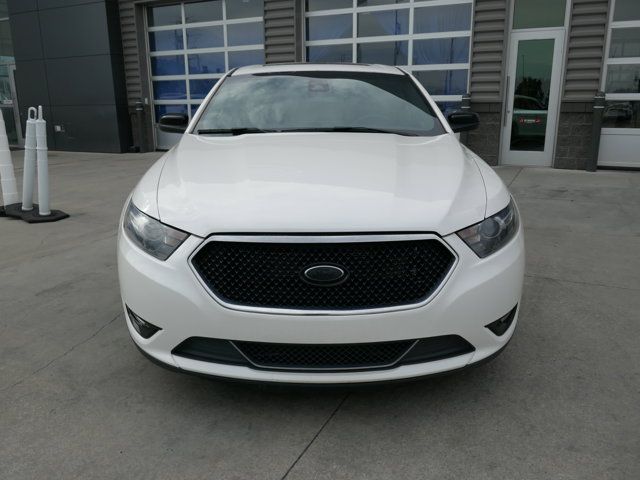 2016 Ford Taurus SHO