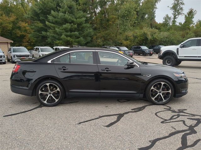 2016 Ford Taurus SHO