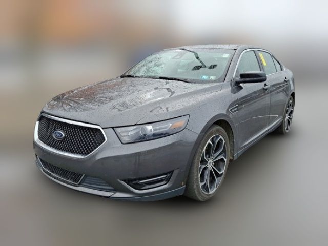 2016 Ford Taurus SHO