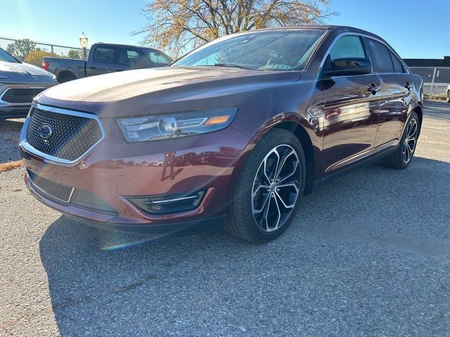 2016 Ford Taurus SHO