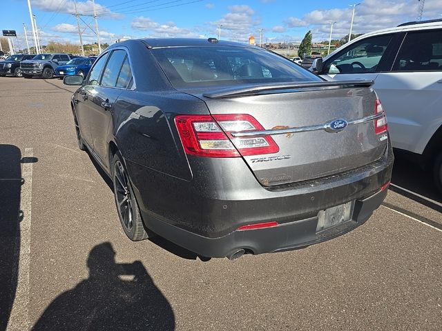 2016 Ford Taurus SHO