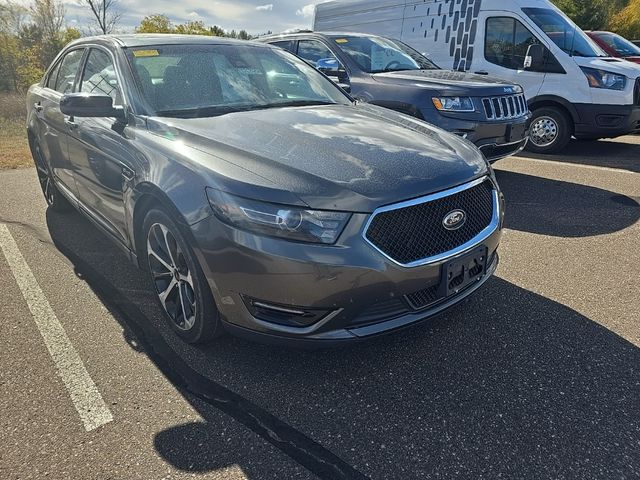 2016 Ford Taurus SHO