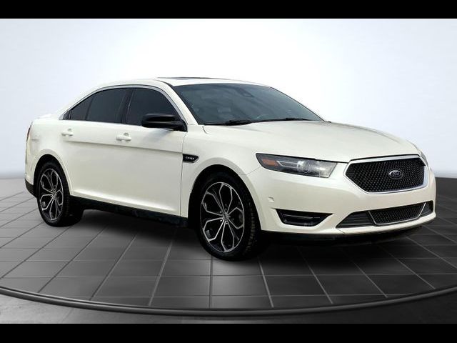 2016 Ford Taurus SHO