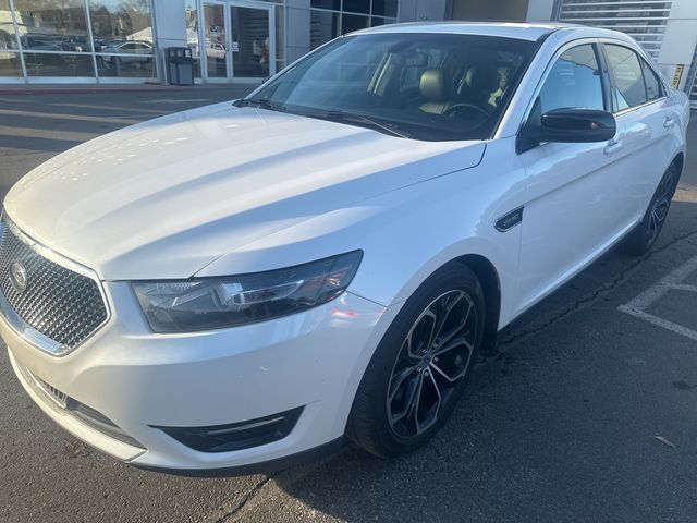 2016 Ford Taurus SHO