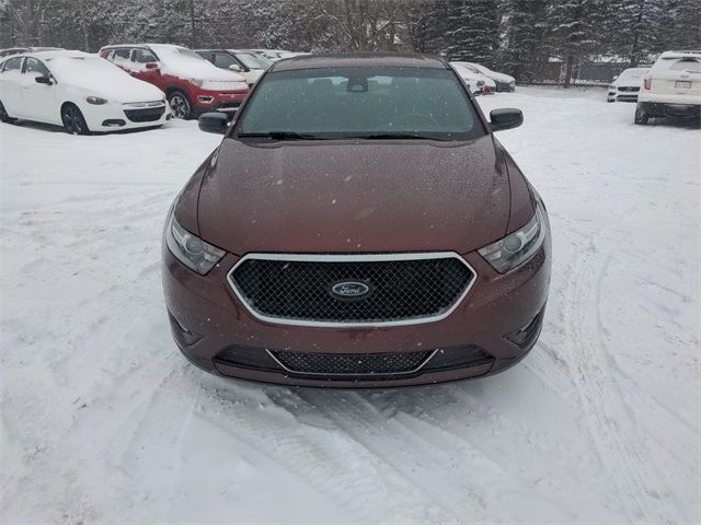2016 Ford Taurus SHO