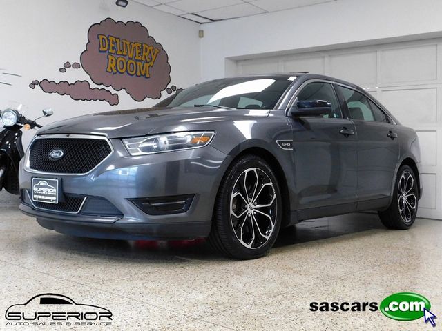 2016 Ford Taurus SHO