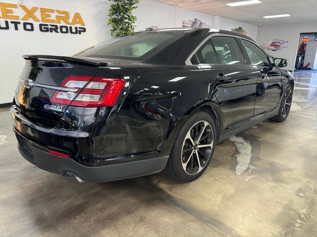 2016 Ford Taurus SHO