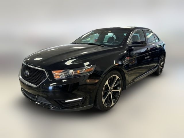 2016 Ford Taurus SHO