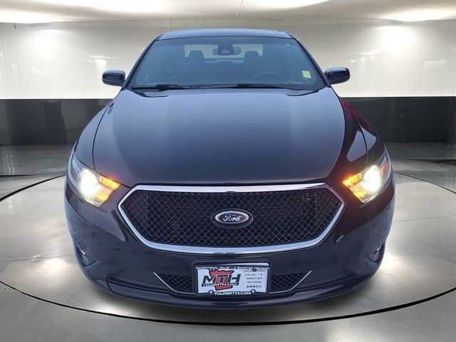 2016 Ford Taurus SHO