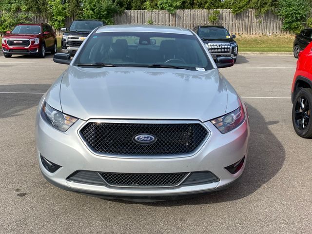 2016 Ford Taurus SHO