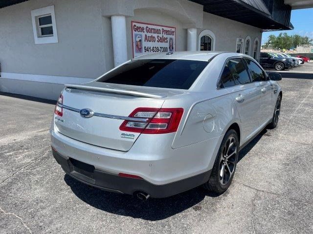 2016 Ford Taurus SHO