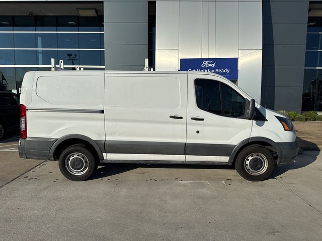 2016 Ford Transit Base