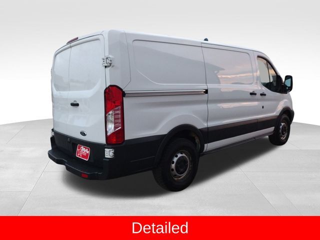 2016 Ford Transit Base