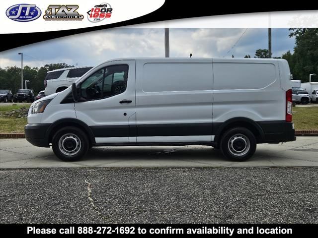 2016 Ford Transit Base