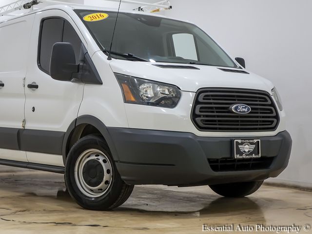 2016 Ford Transit Base