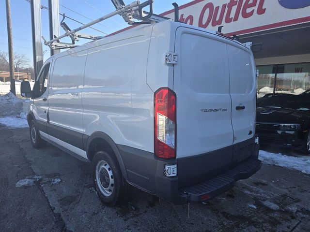 2016 Ford Transit Base