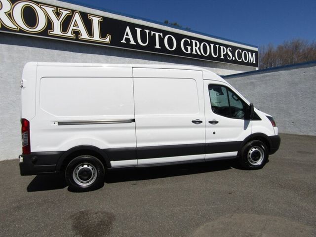 2016 Ford Transit Base