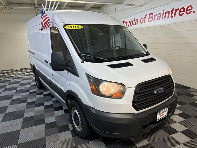 2016 Ford Transit Base