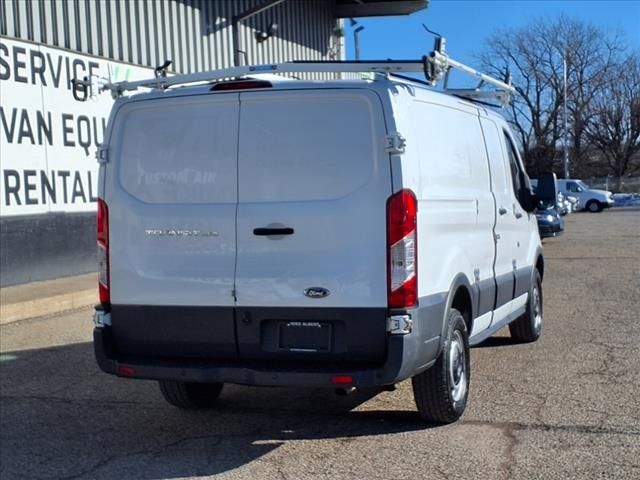 2016 Ford Transit Base