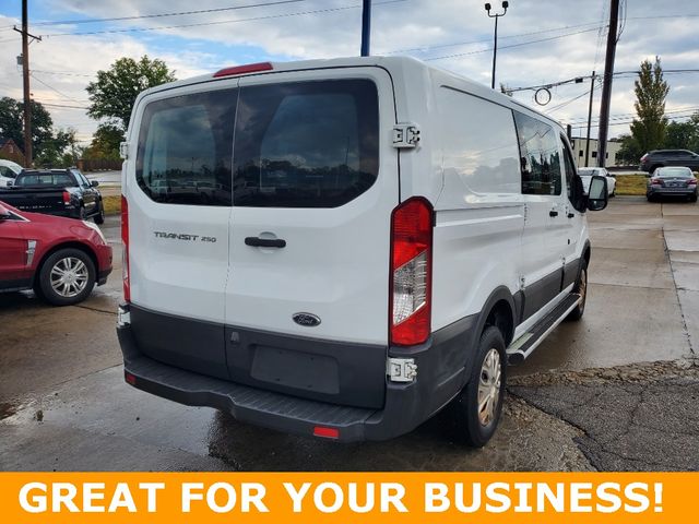 2016 Ford Transit Base