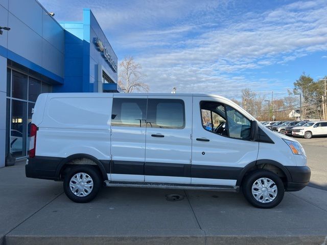 2016 Ford Transit Base