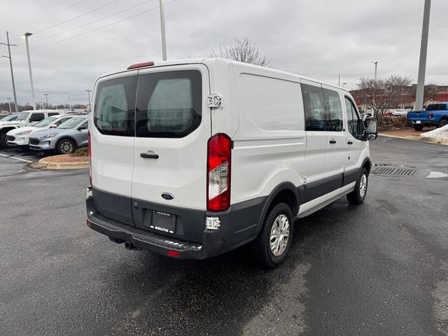 2016 Ford Transit Base