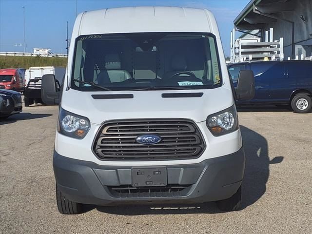 2016 Ford Transit Base