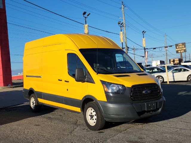 2016 Ford Transit Base