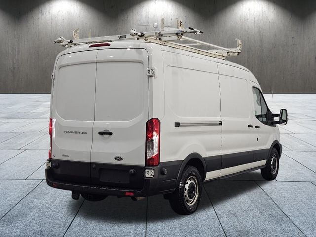 2016 Ford Transit Base