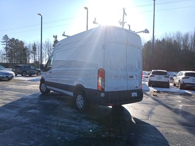 2016 Ford Transit Base